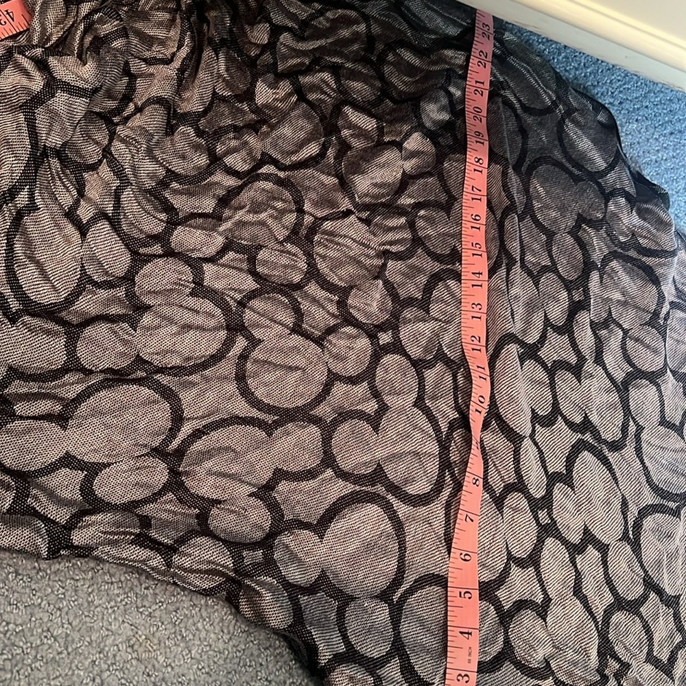 Disney Parks scarf limited edition NWOT Two Pattern Sides Mickey - Picture 5 of 16